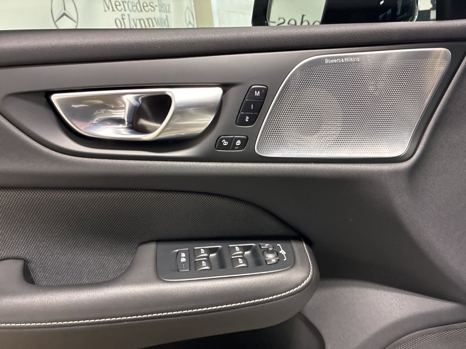 Used 2024 Volvo V60 T8 Polestar image 11