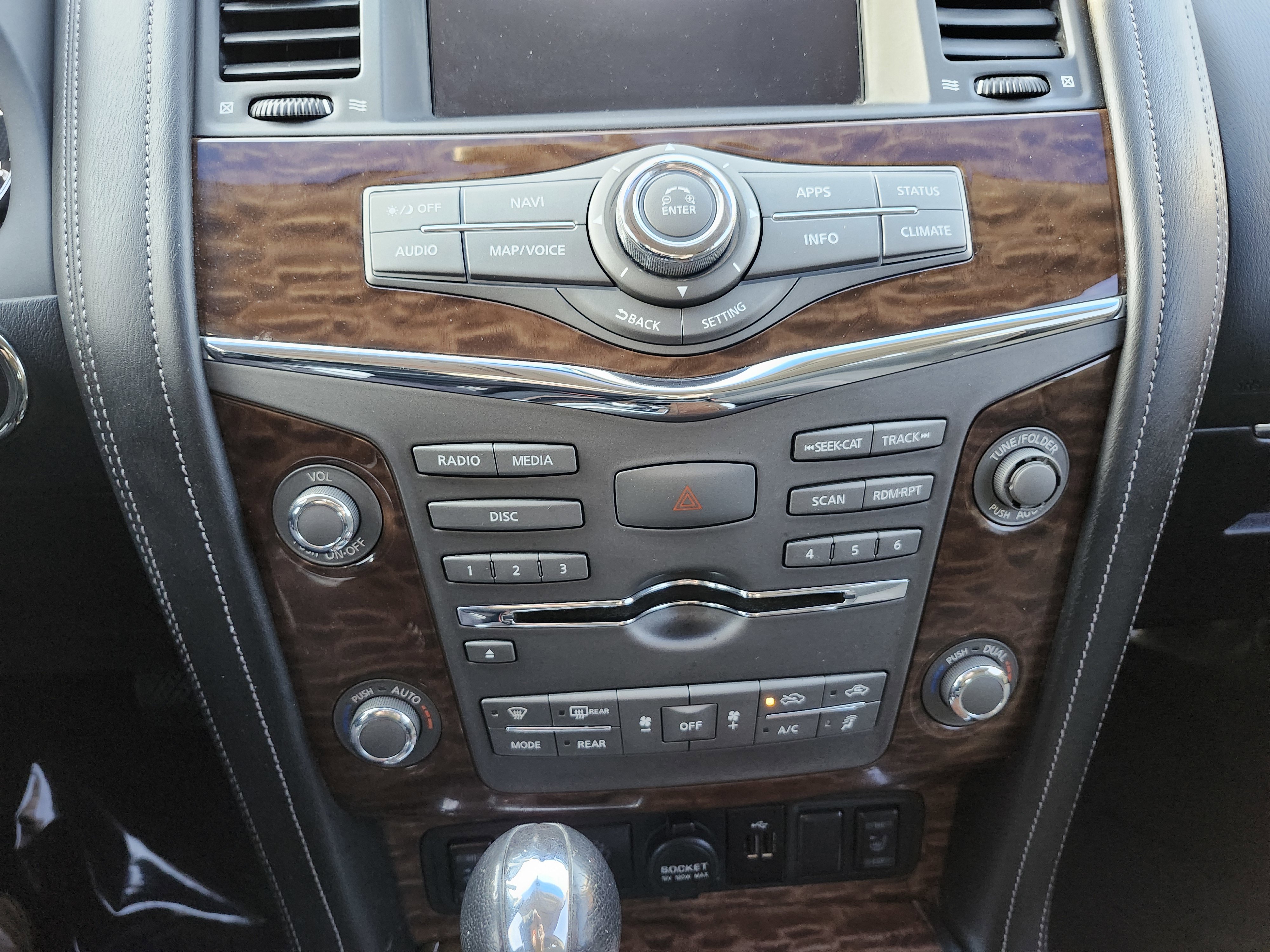 Used 2019 Nissan Armada SV w/ Driver Package image 32