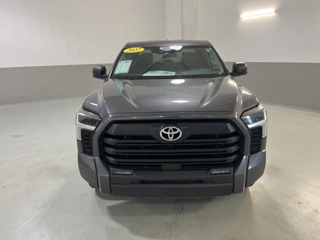 Used 2022 Toyota Tundra SR5 w/ Convenience Package image 3