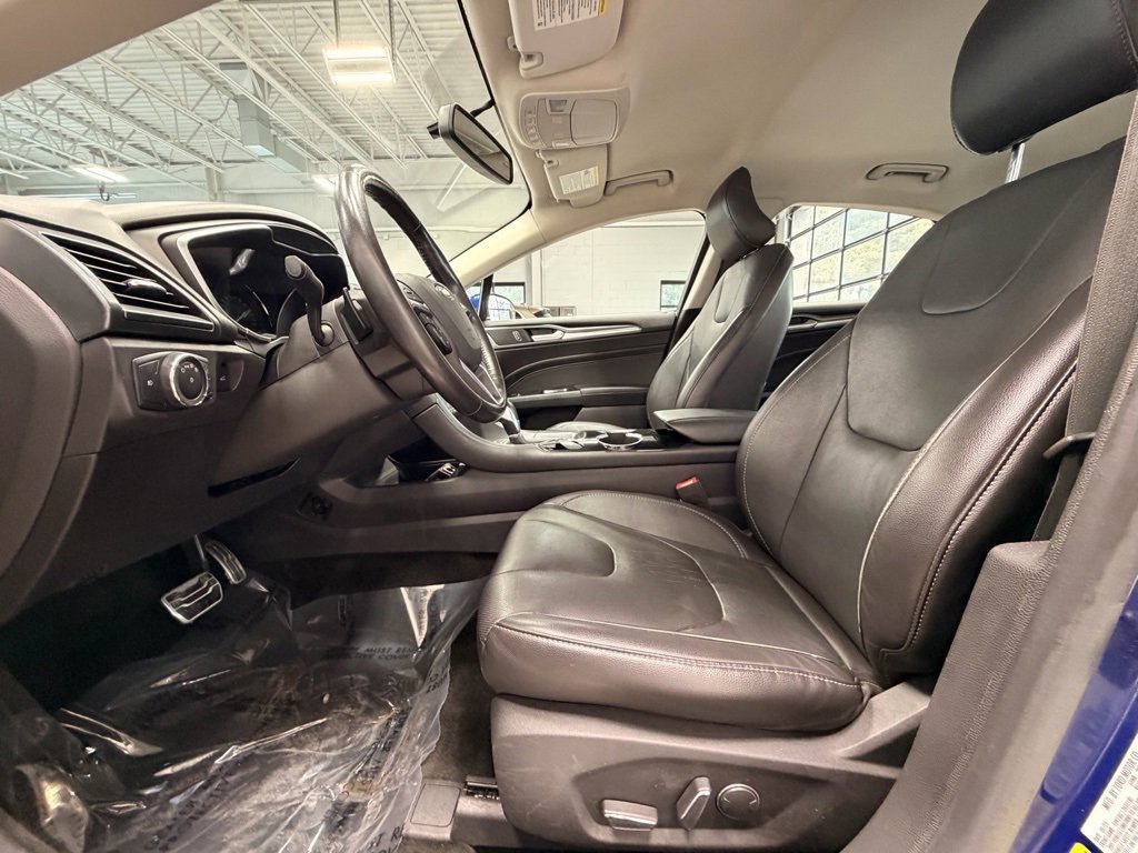 Used 2015 Ford Fusion Titanium image 20