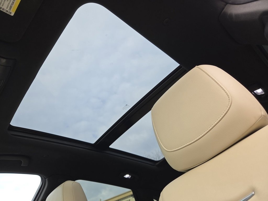 Used 2019 Cadillac XT5 Luxury image 8