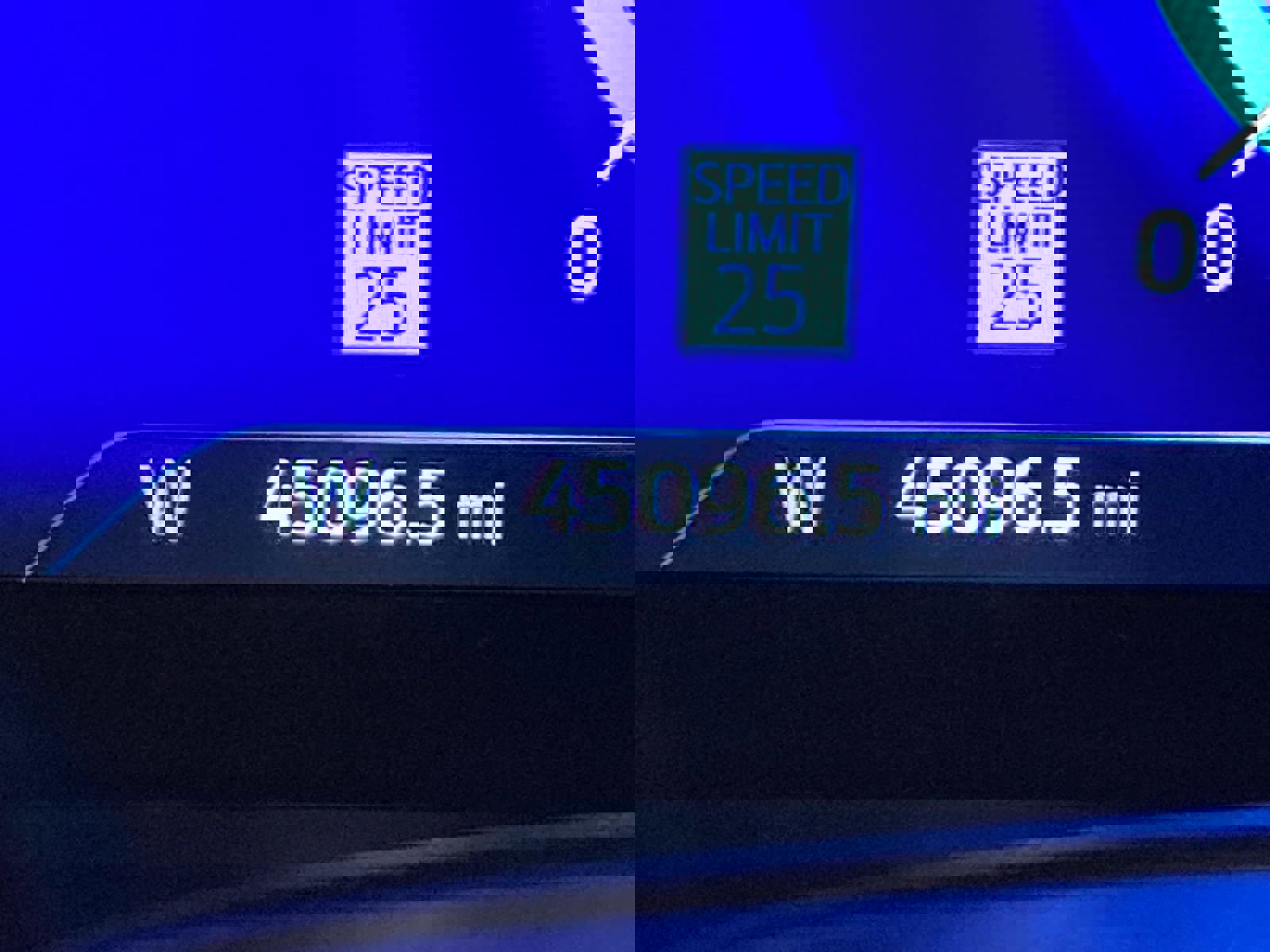 Used 2023 Ford Explorer ST w/ Equipment Group 401A image 23