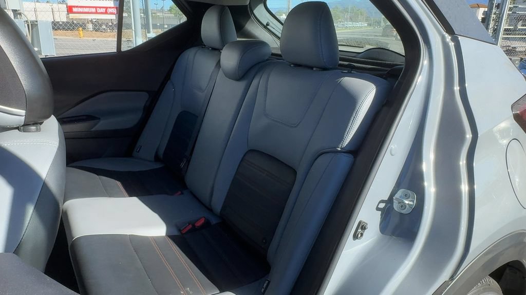 Used 2024 Nissan Kicks SR w/ SR Premium Package FWD image 12