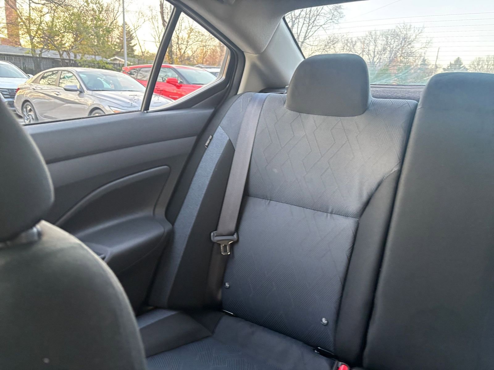 Used 2025 Nissan Versa SV image 37