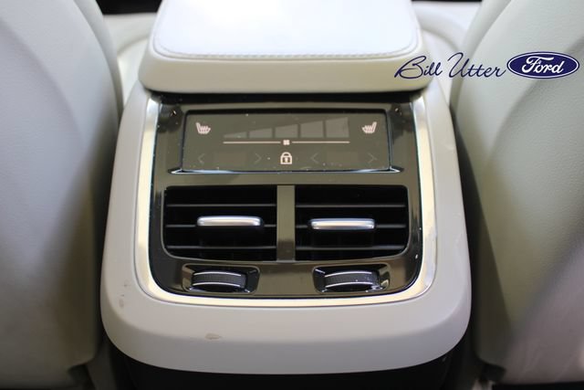 Used 2022 Volvo XC90 T6 Inscription w/ Advanced Package AWD/4WD image 16