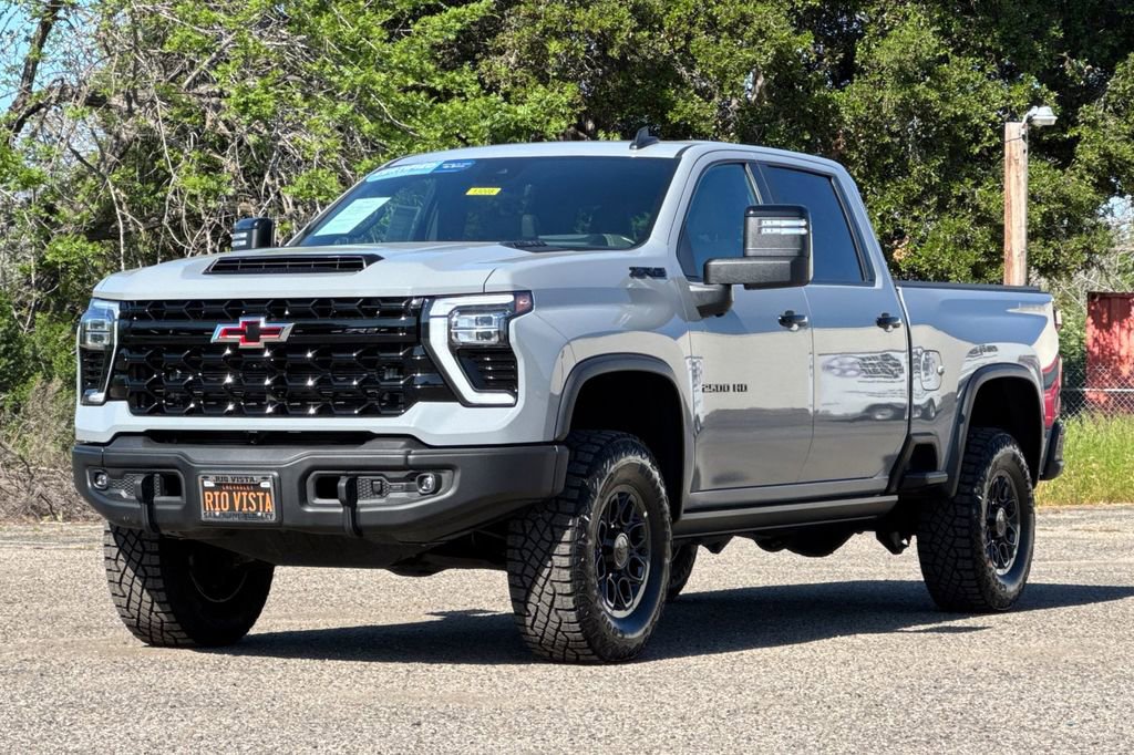 Certified 2024 Chevrolet Silverado 2500 ZR2 w/ ZR2 Bison Edition AWD/4WD image 8