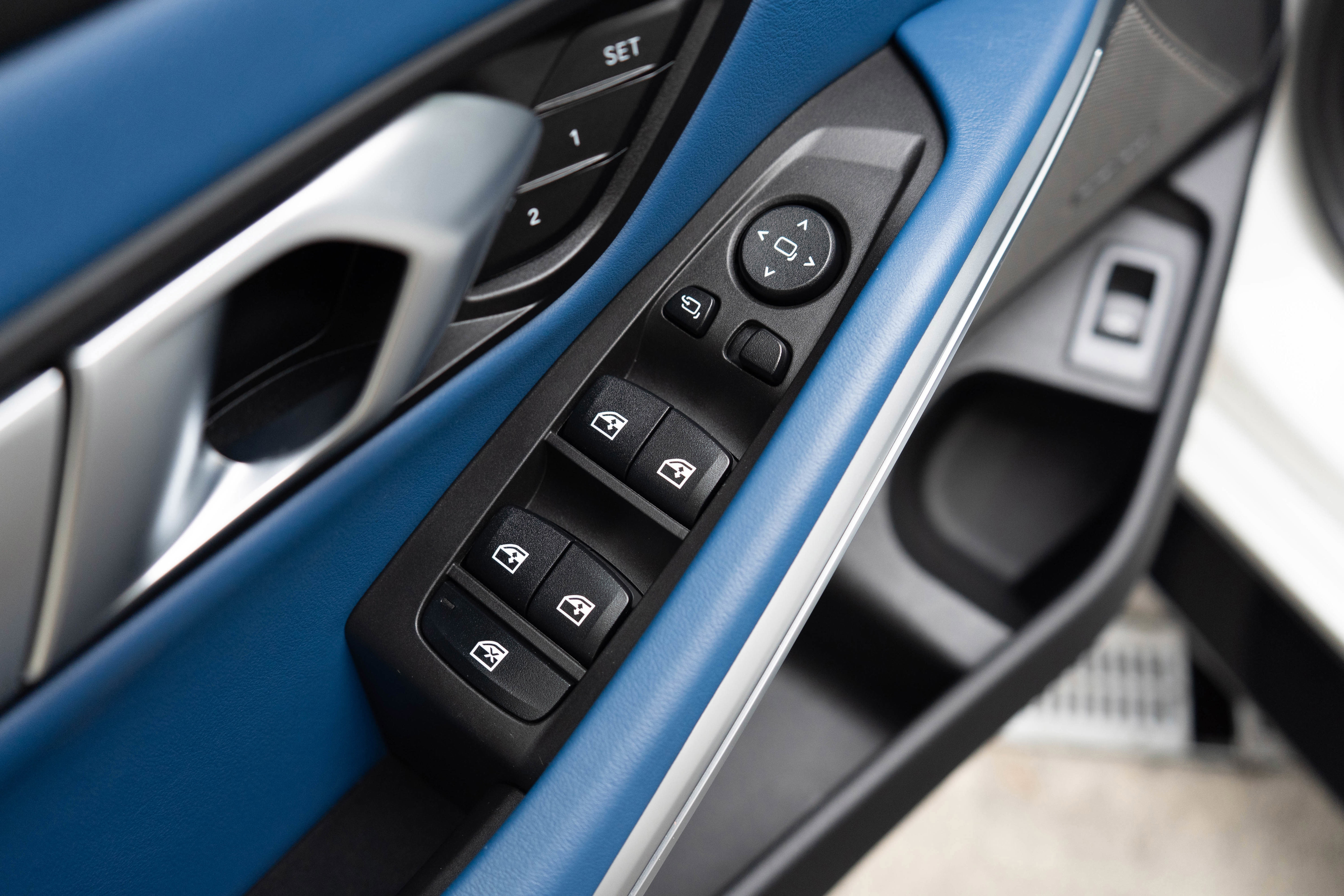 Used 2023 BMW M3 w/ M Carbon Exterior Package image 12