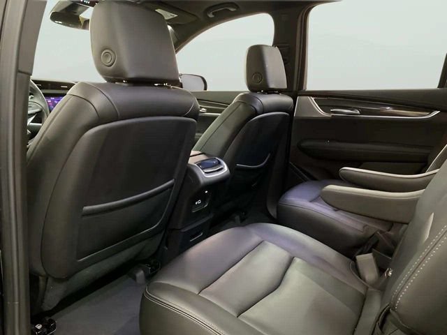 Used 2024 Cadillac XT6 Sport AWD/4WD image 31