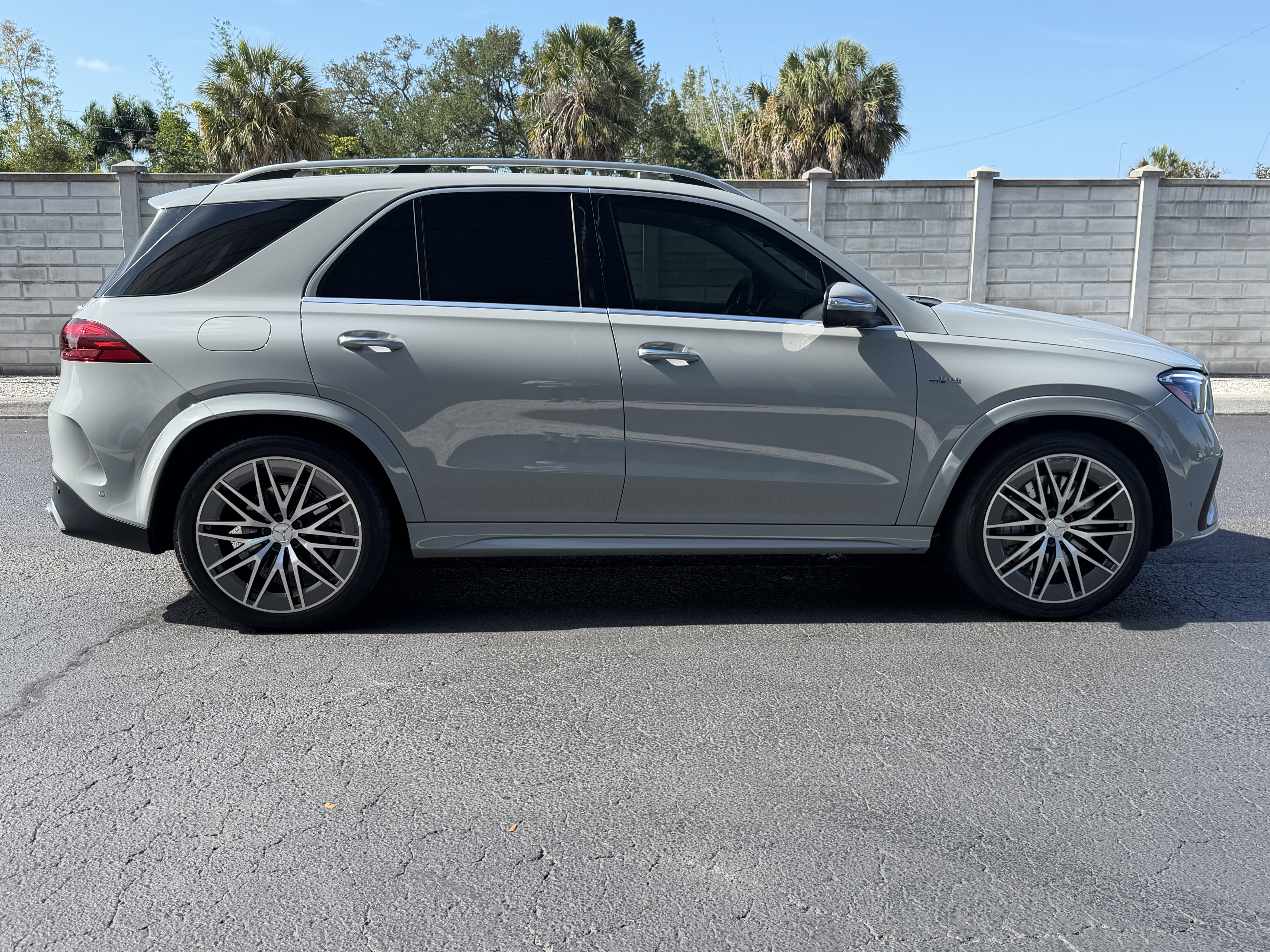 Used 2024 Mercedes-Benz GLE 53 AMG 4MATIC image 8