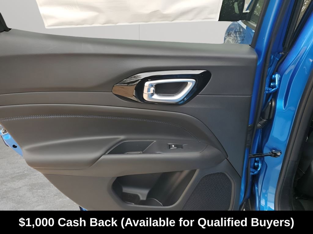 New 2026 Jeep Compass Latitude AWD/4WD image 19