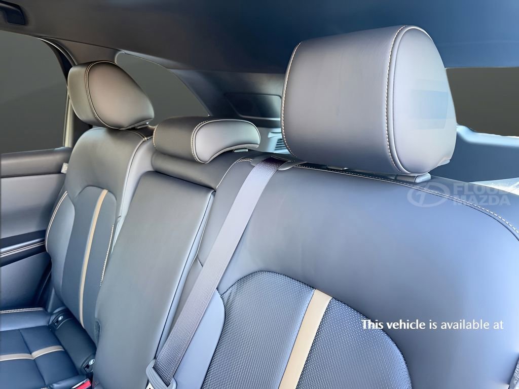 New 2026 MAZDA CX-70 3.3 Turbo w/ Premium Plus Pkg image 14