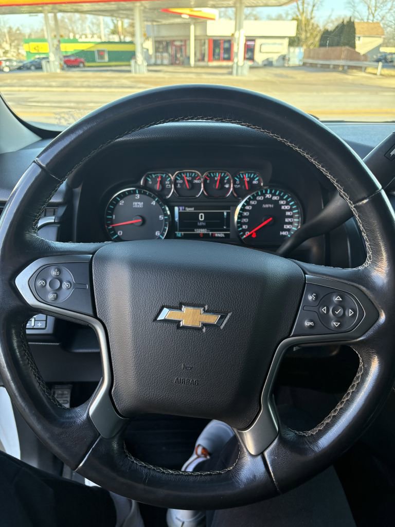 Used 2019 Chevrolet Tahoe LS w/ All-Season Package image 8