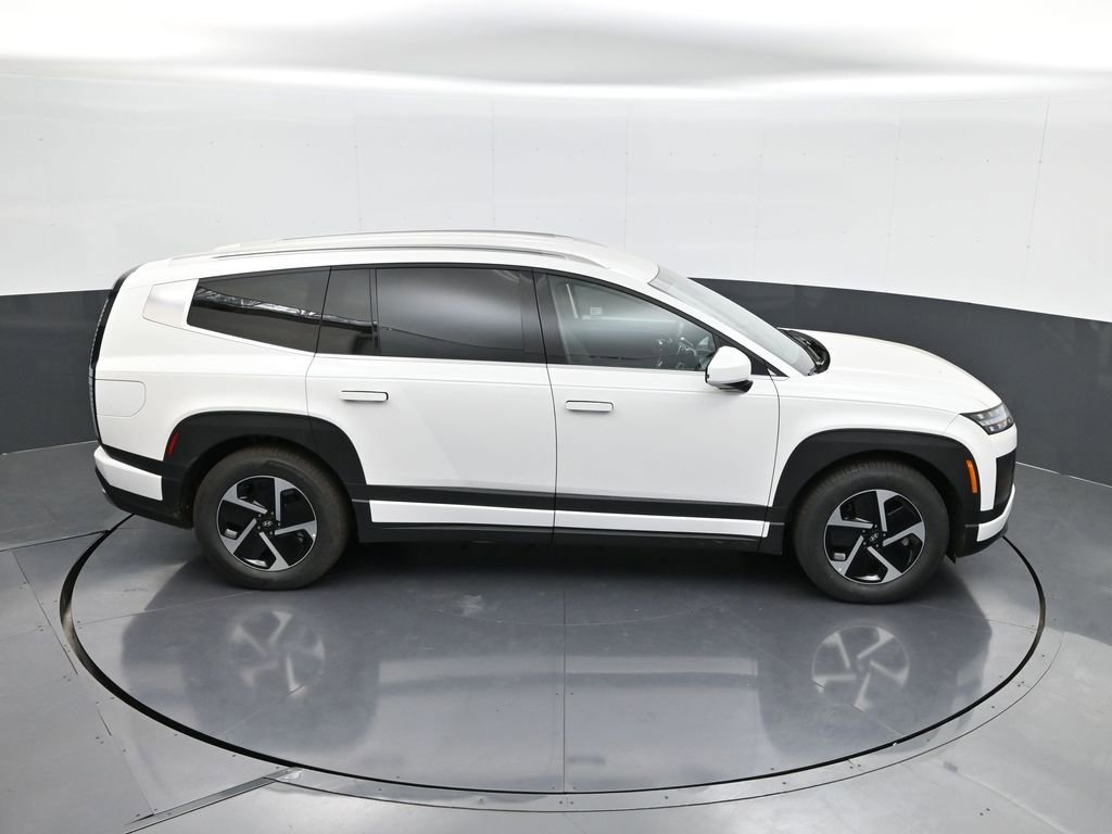 New 2026 Hyundai Ioniq 9 S image 17