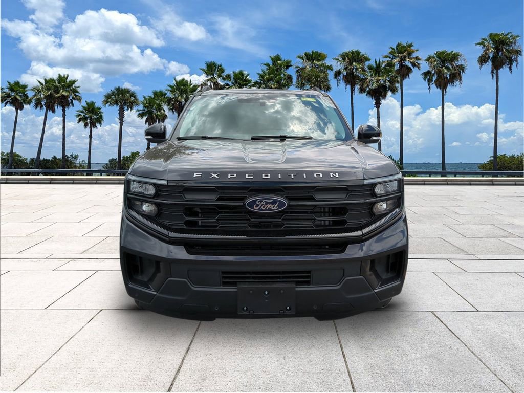 New 2026 Ford Expedition Max Active AWD/4WD image 2