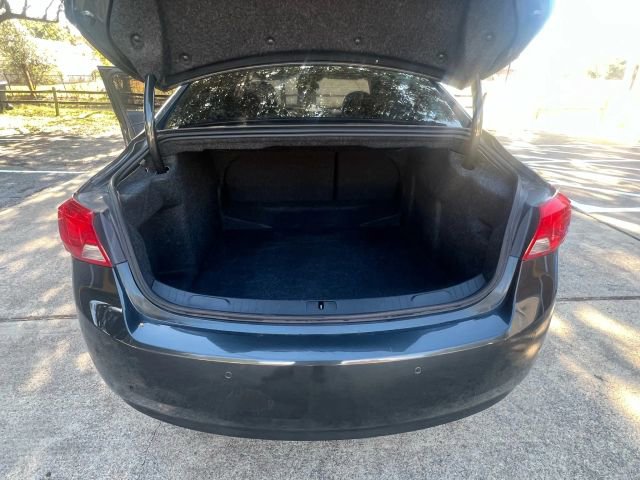 Used 2014 Chevrolet Impala LT w/ Convenience Package image 6