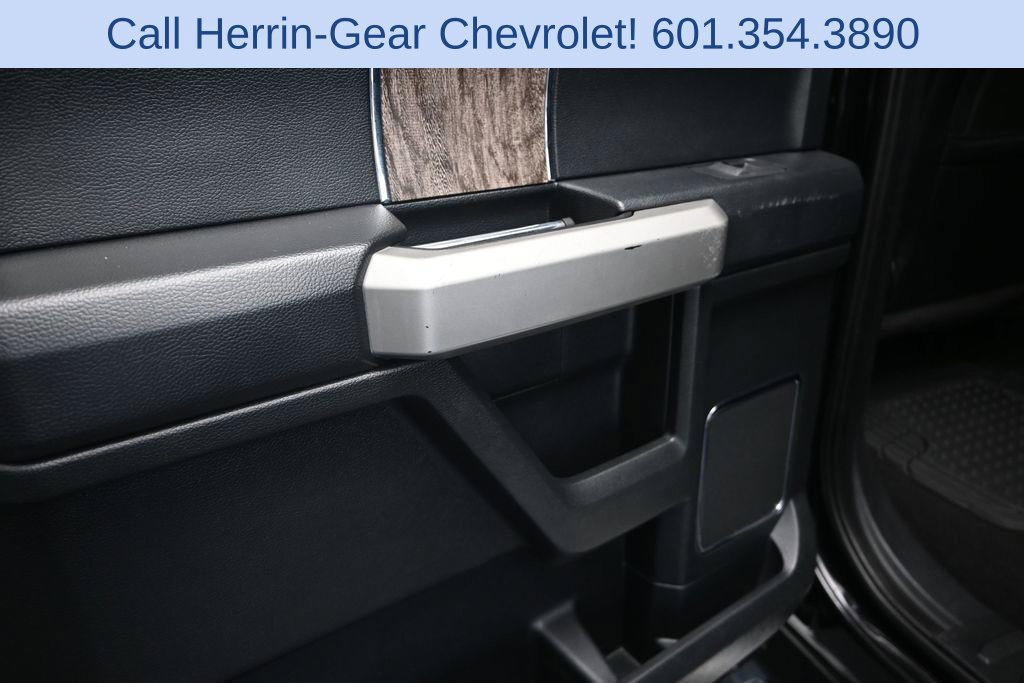 Used 2019 Ford F250 Lariat w/ Lariat Ultimate Package AWD/4WD image 15