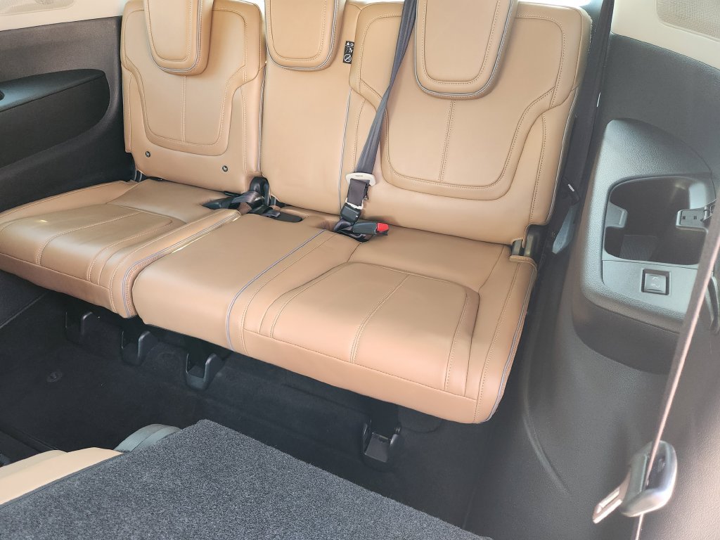 Used 2025 INFINITI QX80 Sensory w/ Exterior Package AWD/4WD image 32