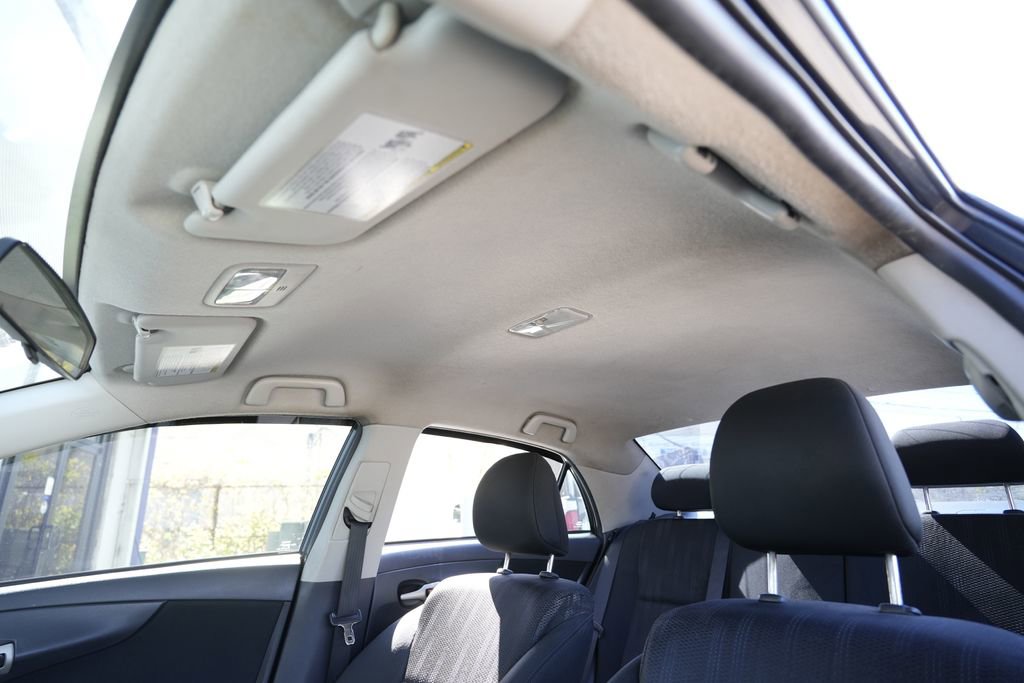 Used 2012 Toyota Corolla S FWD image 16