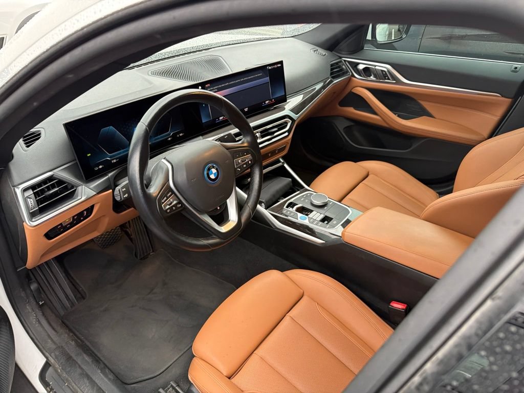Certified 2023 BMW i4 eDrive40 w/ Premium Package RWD image 5