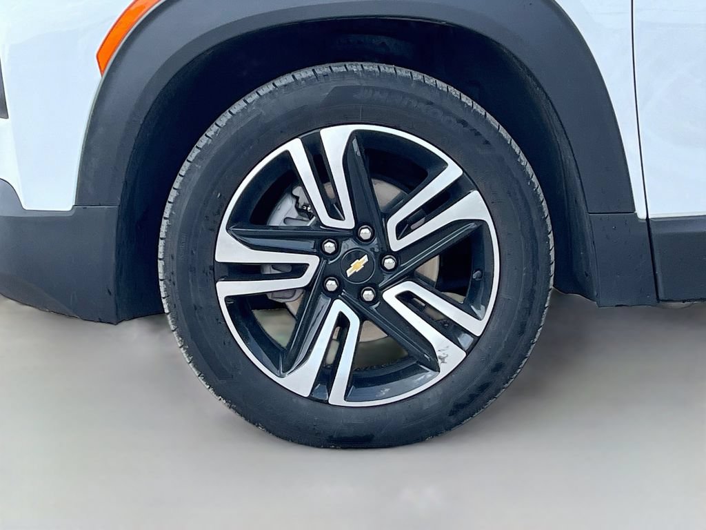 Used 2023 Chevrolet TrailBlazer LT w/ Convenience Package FWD image 29