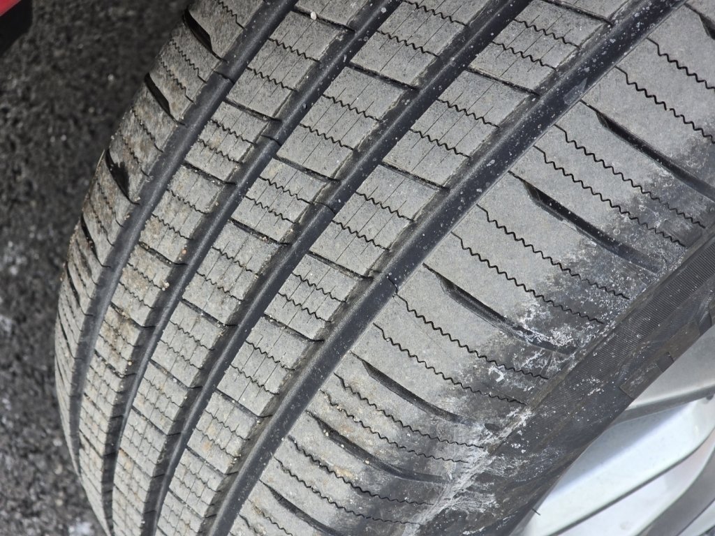 Used 2016 Dodge Grand Caravan SE image 27