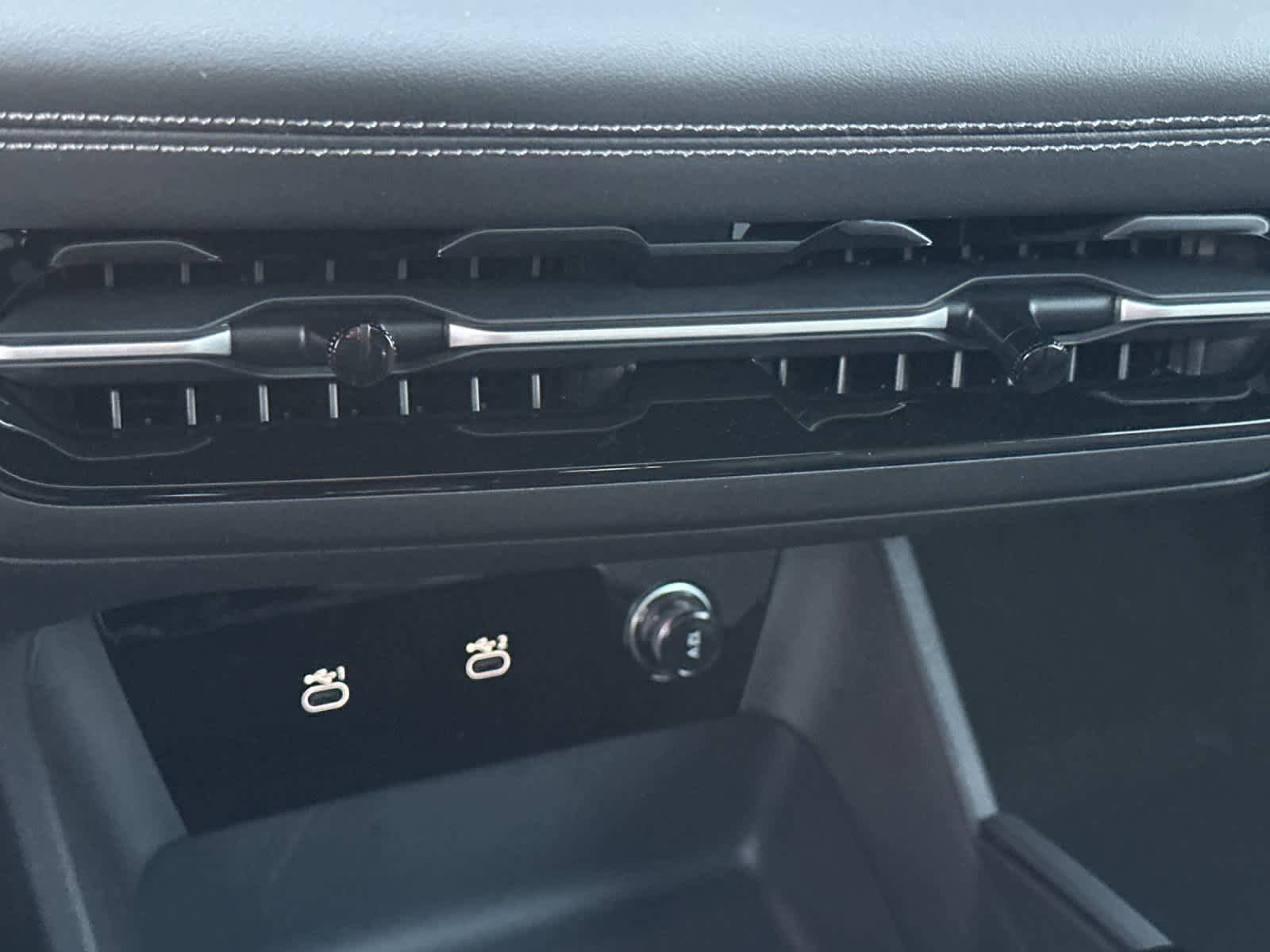 New 2025 Audi Q6 e-tron Premium AWD/4WD image 21