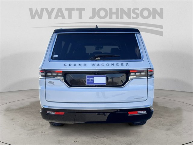 Used 2024 Jeep Grand Wagoneer L Series III image 4