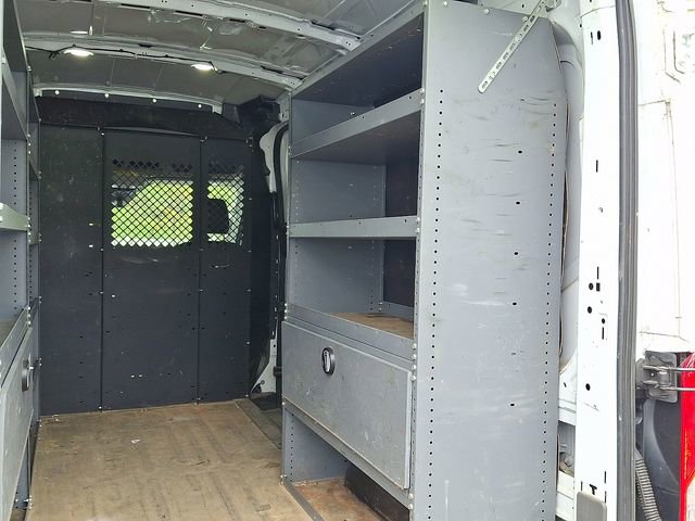 Used 2020 Ford Transit 150 Medium Roof RWD image 15