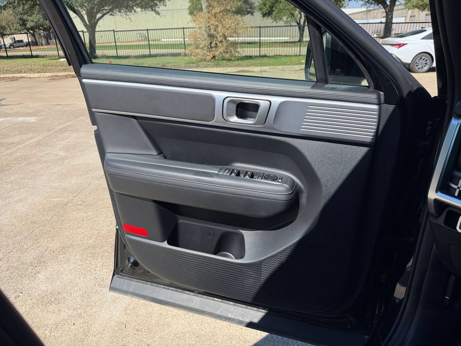 Used 2026 Hyundai Santa Fe SEL FWD image 18