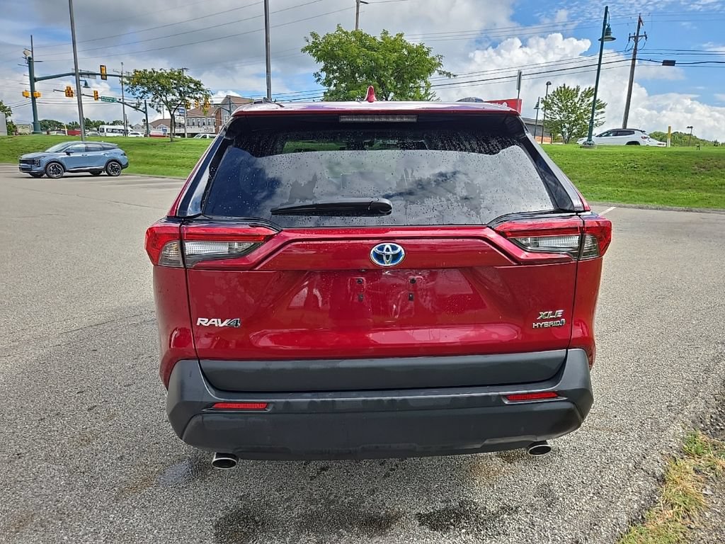Used 2024 Toyota RAV4 XLE w/ Convenience Package AWD/4WD image 6