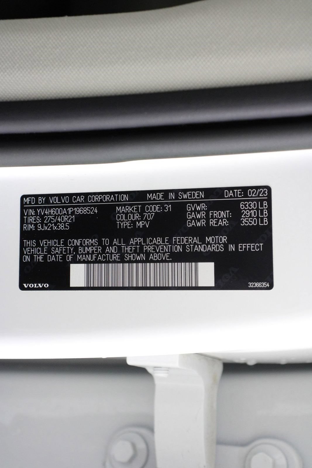 Used 2023 Volvo XC90 T8 Ultimate AWD/4WD image 16