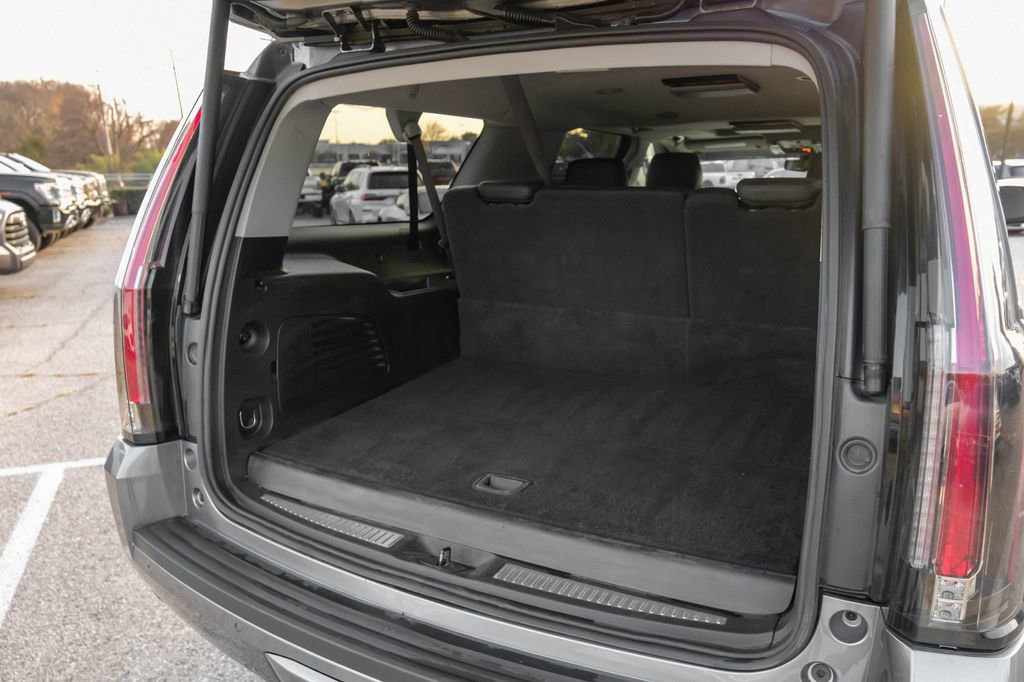 Used 2020 Cadillac Escalade ESV Luxury w/ Escalade Sport Edition image 59