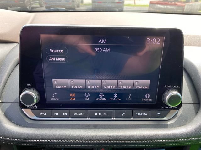 Used 2023 Nissan Rogue S AWD/4WD image 23
