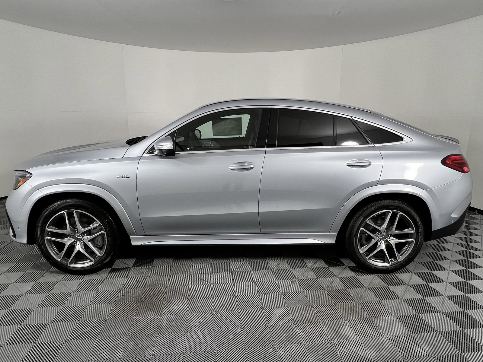 New 2025 Mercedes-Benz GLE 53 AMG 4MATIC Coupe image 10
