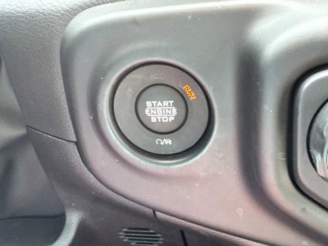Used 2023 Jeep Gladiator Mojave w/ Cold Weather Group AWD/4WD image 37