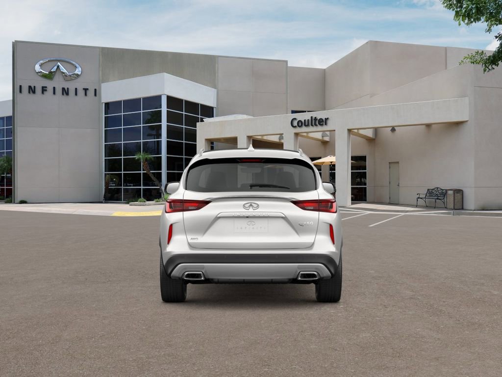 New 2025 INFINITI QX50 Luxe image 2