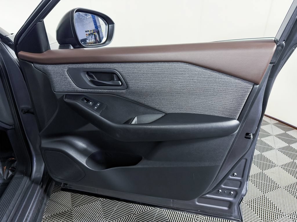 Certified 2023 Nissan Rogue S AWD/4WD image 39