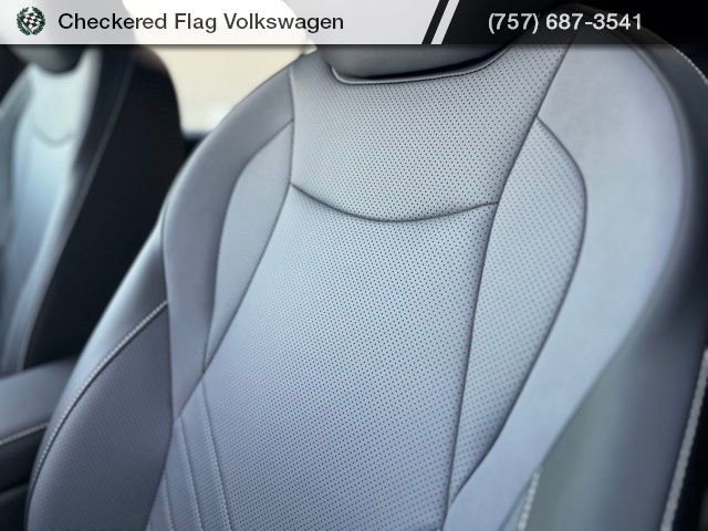 New 2026 Volkswagen Tiguan SE R-Line image 22