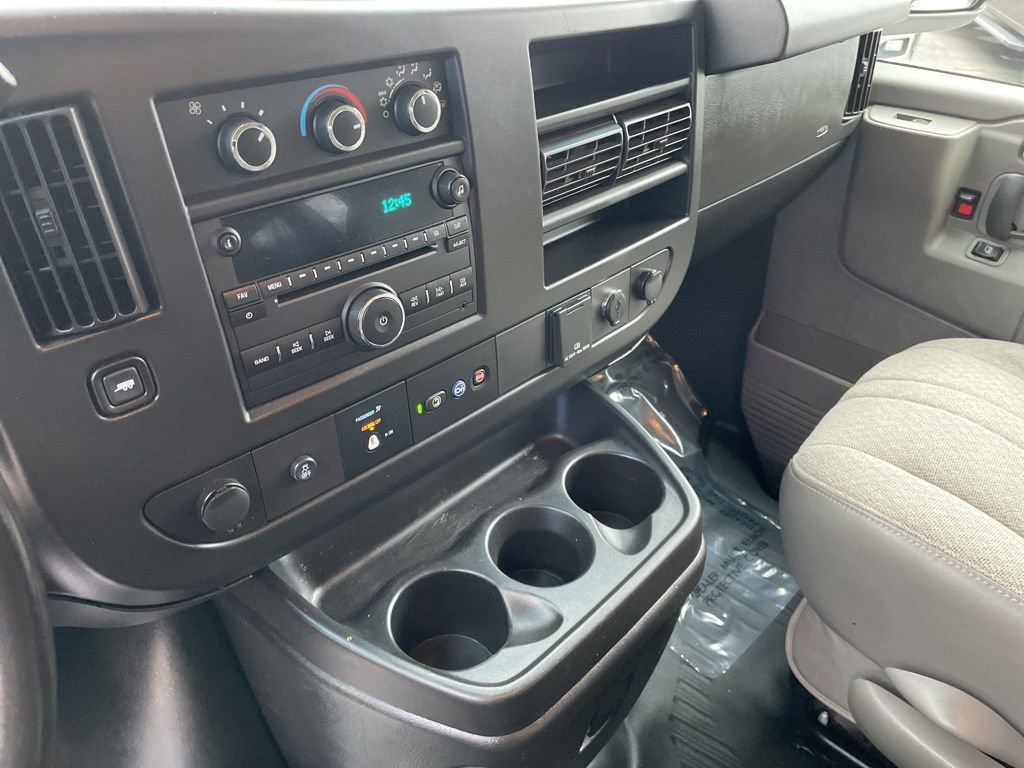 Used 2020 Chevrolet Express 2500 LS w/ Driver Convenience Package image 19