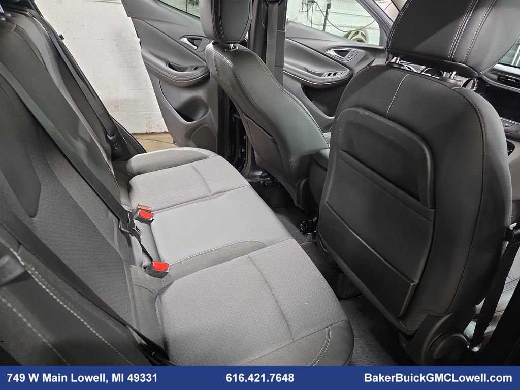 Used 2023 Buick Encore GX Preferred w/ Cold Weather Comfort Package image 11