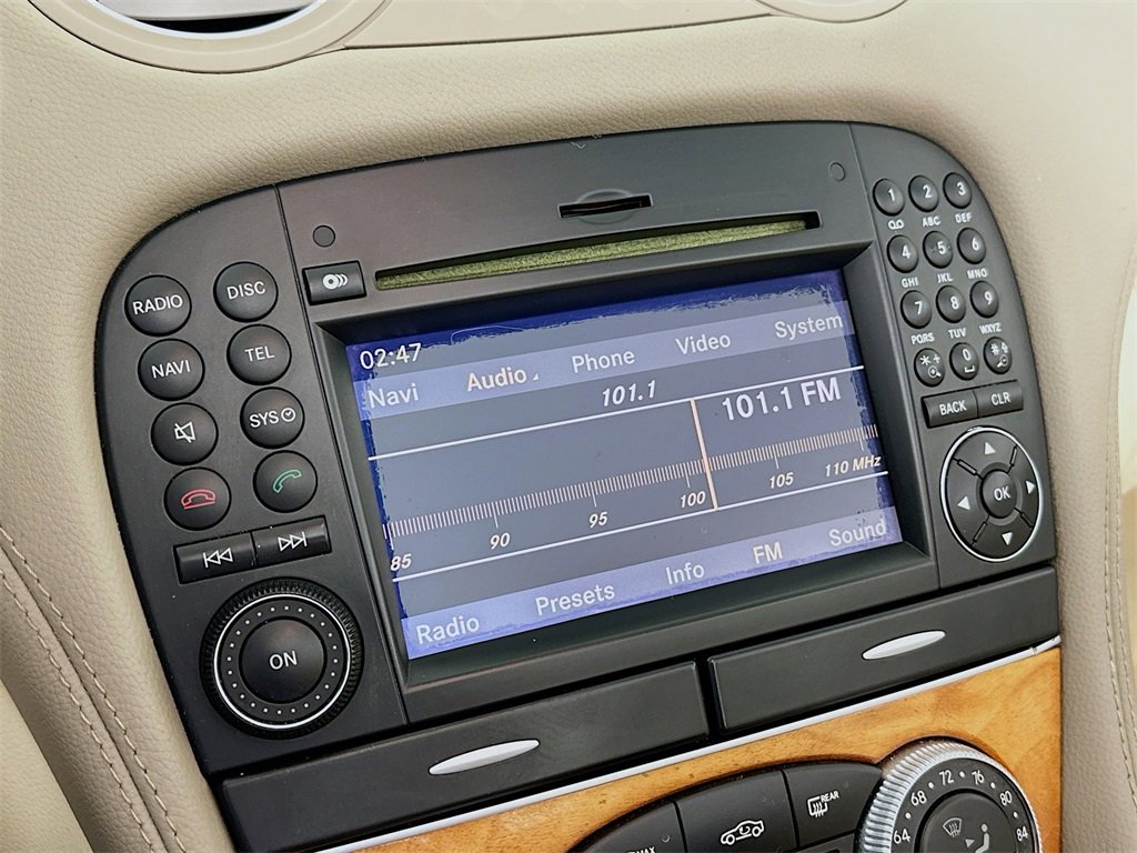 Used 2009 Mercedes-Benz SL 550 image 13