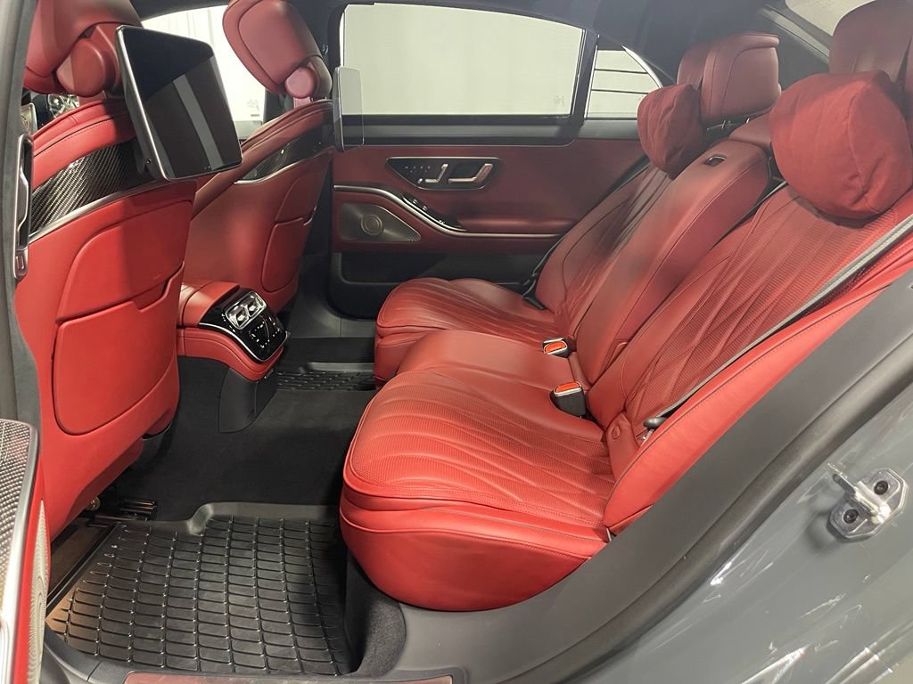 Used 2024 Mercedes-Benz S 63 AMG S image 25