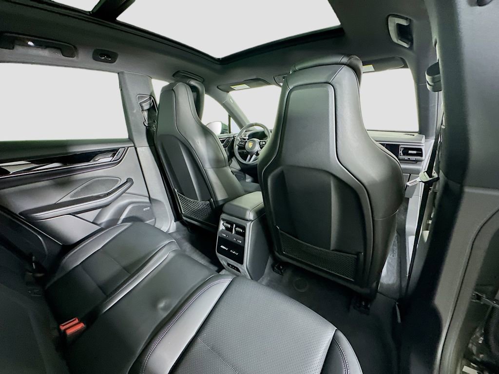 Certified 2024 Porsche Macan 4 Electric image 30