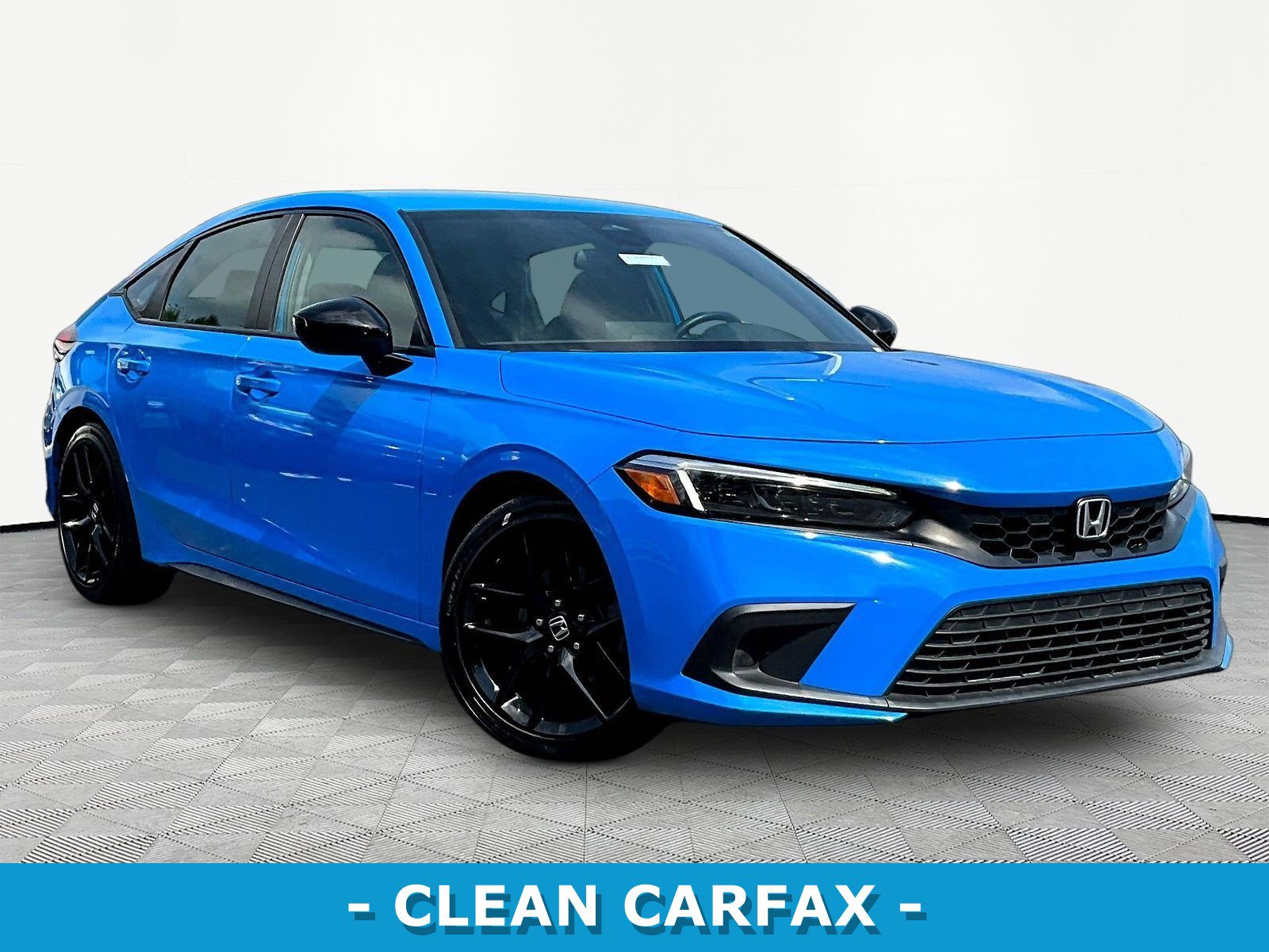 Used 2024 Honda Civic Sport image 3