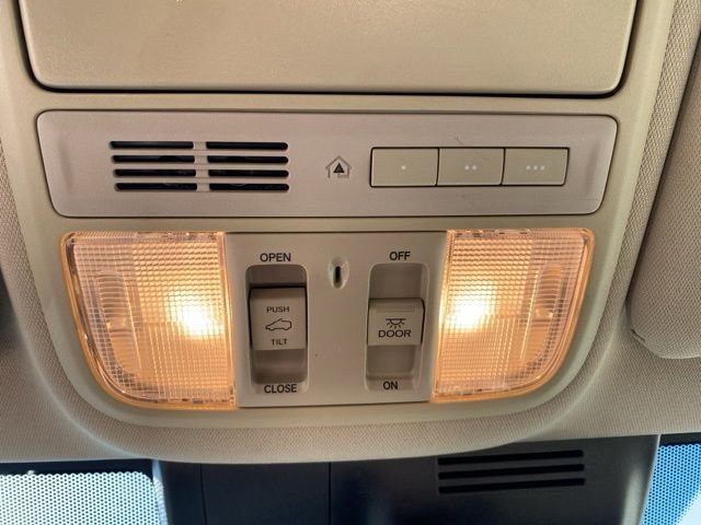 Used 2017 Honda CR-V Touring image 24