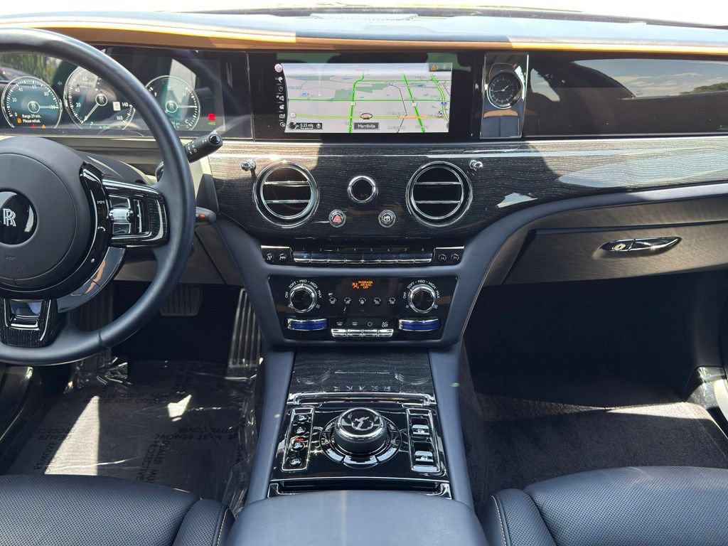 Used 2022 Rolls-Royce Ghost AWD/4WD image 28