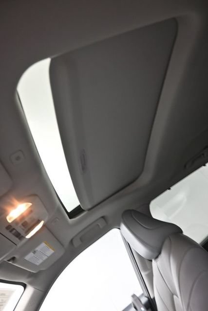 Certified 2024 Toyota Highlander Limited AWD/4WD image 13