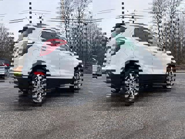 Used 2018 Buick Encore Preferred image 7