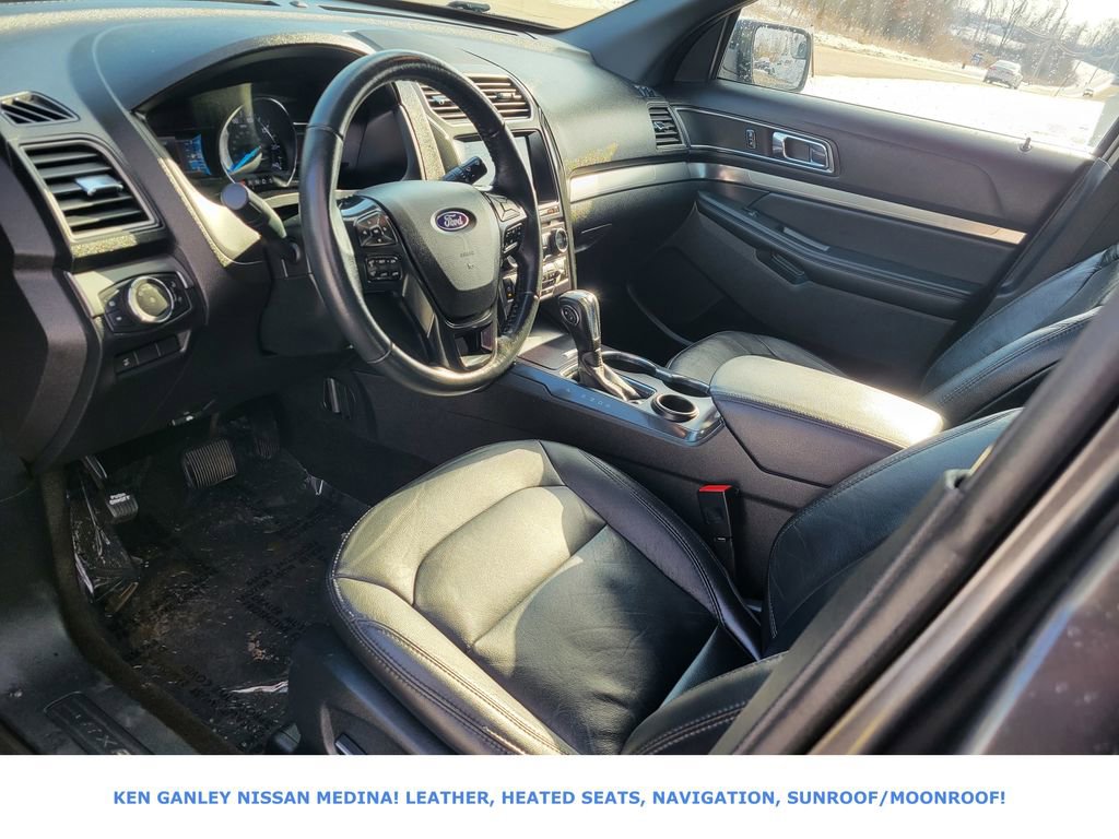 Used 2018 Ford Explorer XLT w/ Equipment Group 202A image 25