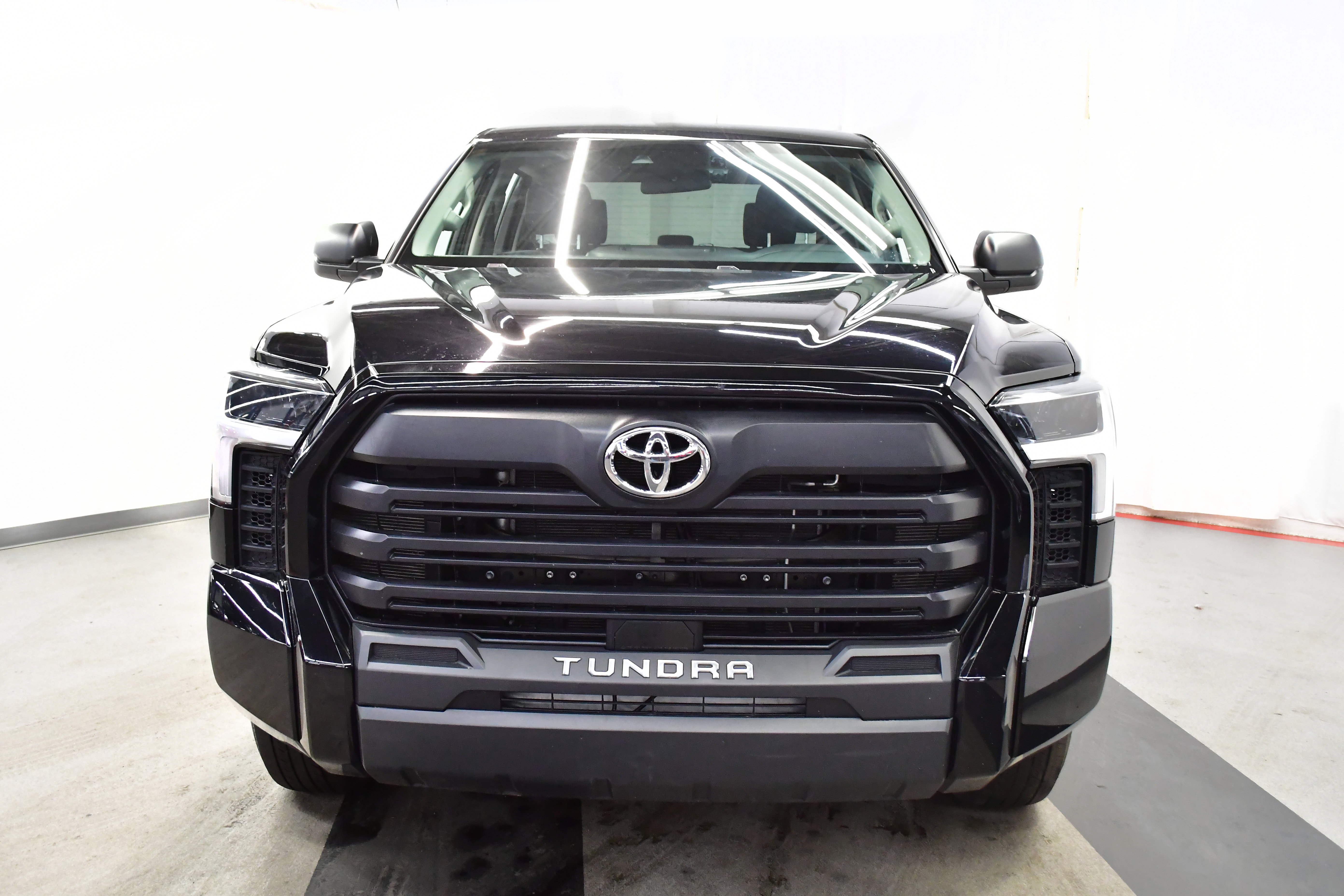 Used 2024 Toyota Tundra SR w/ Security Package (TMS) image 5